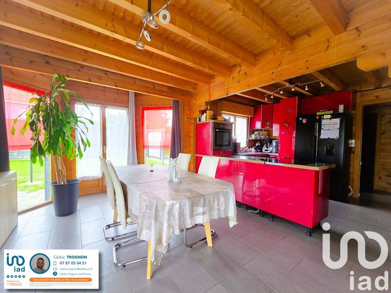 Maison - 116 m² - 9 pièces