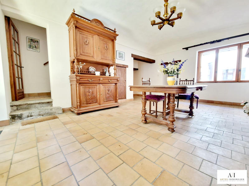 Maison ancienne - 200 m² - 9 pièces