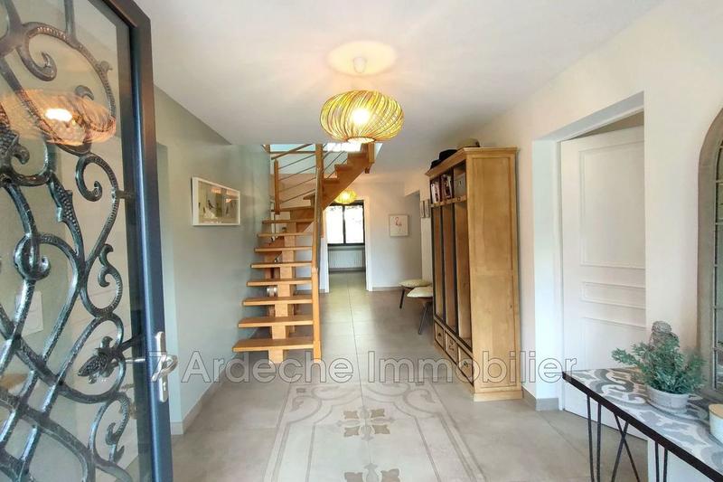 Maison - 175 m² - 5 pièces