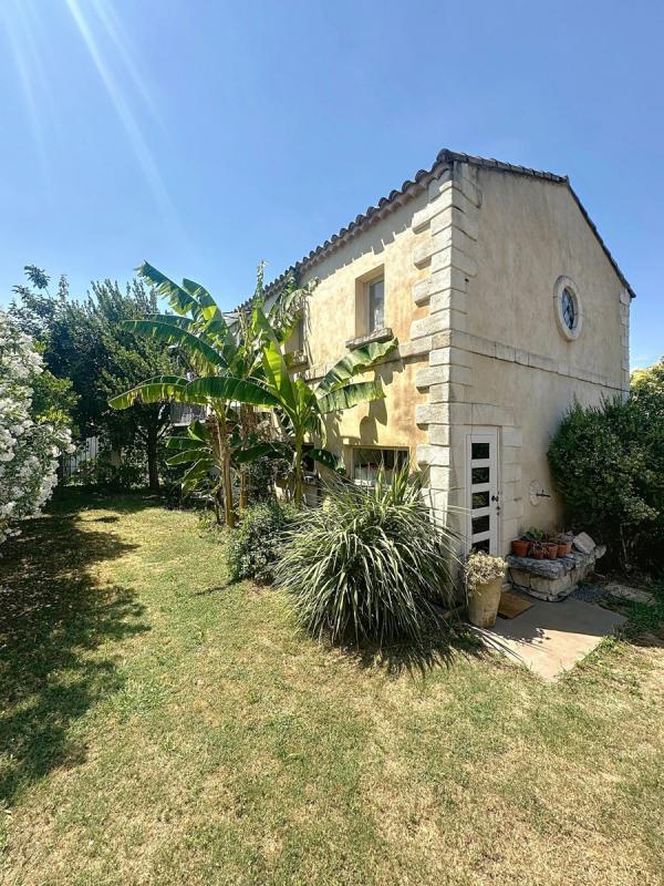 Maison - 240 m² - 6 pièces