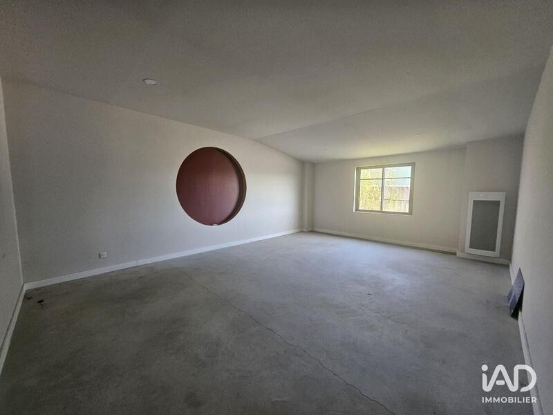 Local commercial - 313 m²