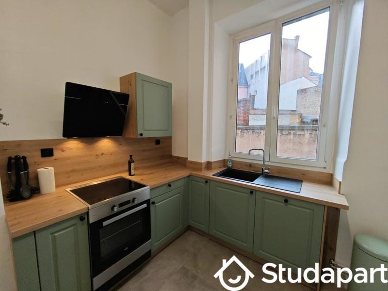 Chambre - 16 m² - 1 pièce