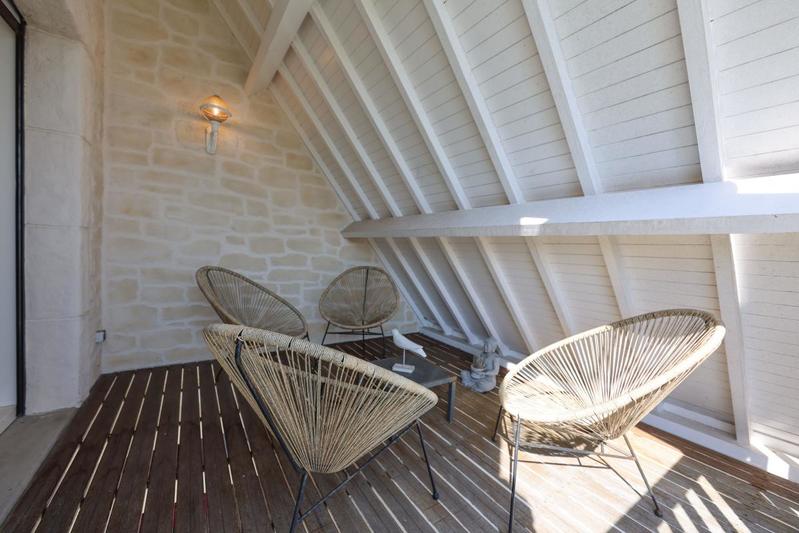 Villa - 389 m² - 7 pièces