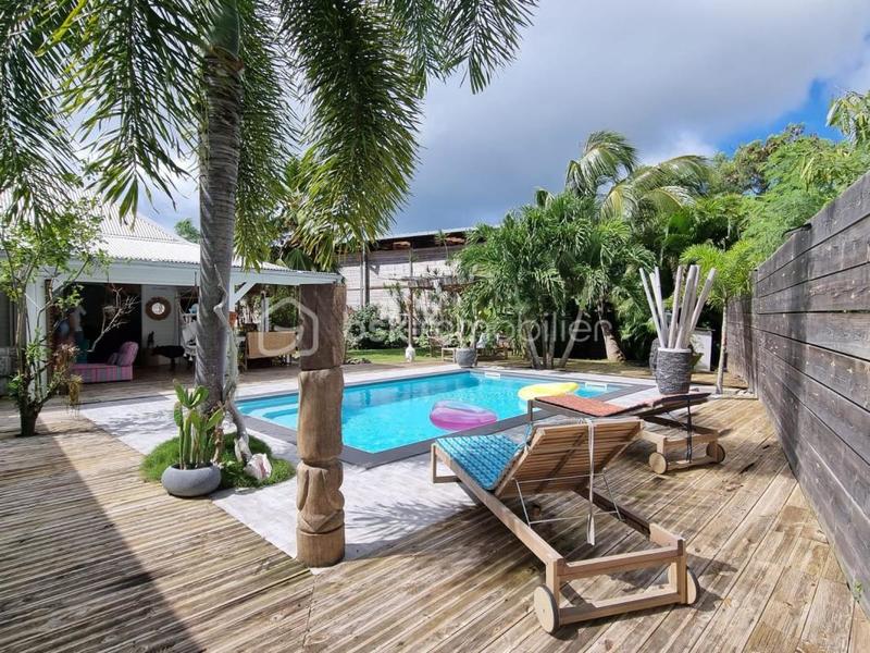 Villa - 123 m² - 4 pièces