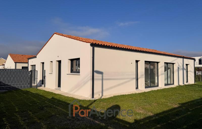 Maison - 150 m² - 4 pièces