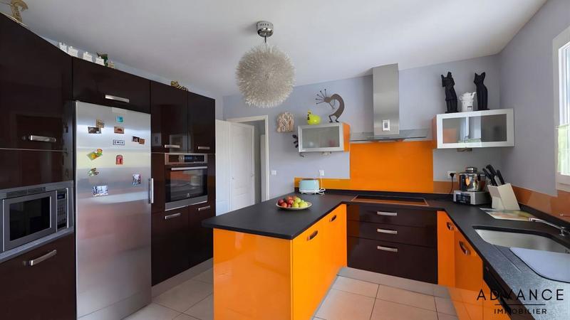 Villa - 132 m² - 6 pièces