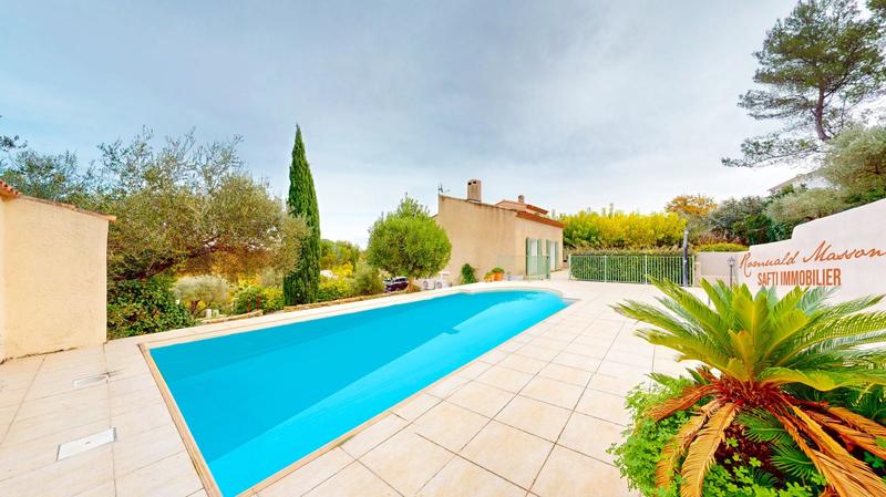 Maison - 163 m² - 6 pièces