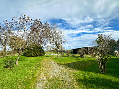 Maison - 95 m² - 6 pièces