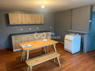 Maison traditionnelle - 105 m² - 6 pièces