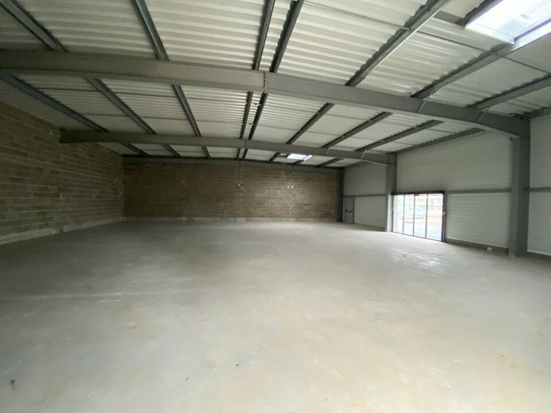 Local commercial - 310 m²