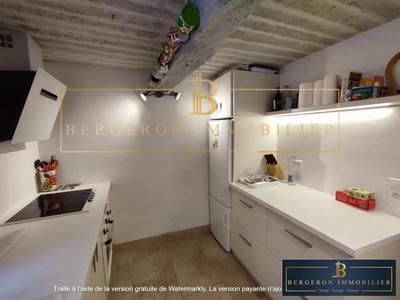 Maison traditionnelle - 92 m² - 4 pièces