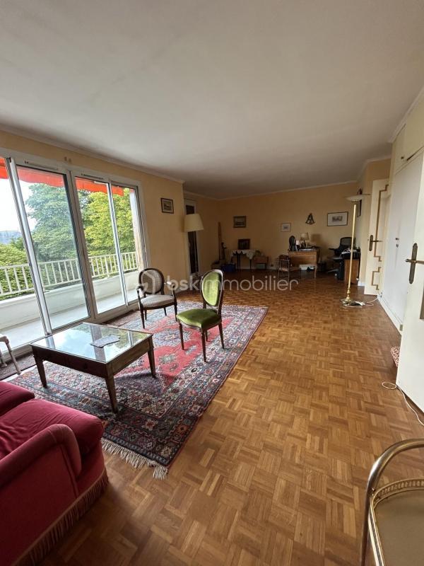 Appartement - 84 m² - 4 pièces