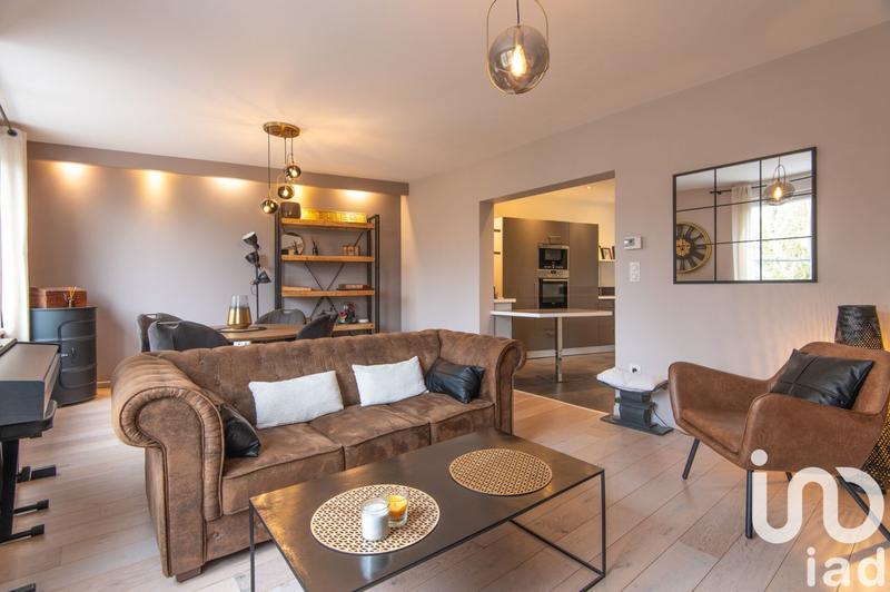 Appartement - 98 m² - 5 pièces