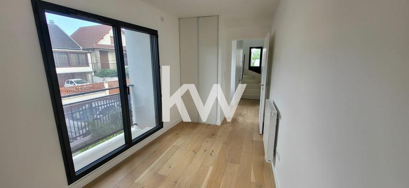 Maison - 113 m² - 6 pièces