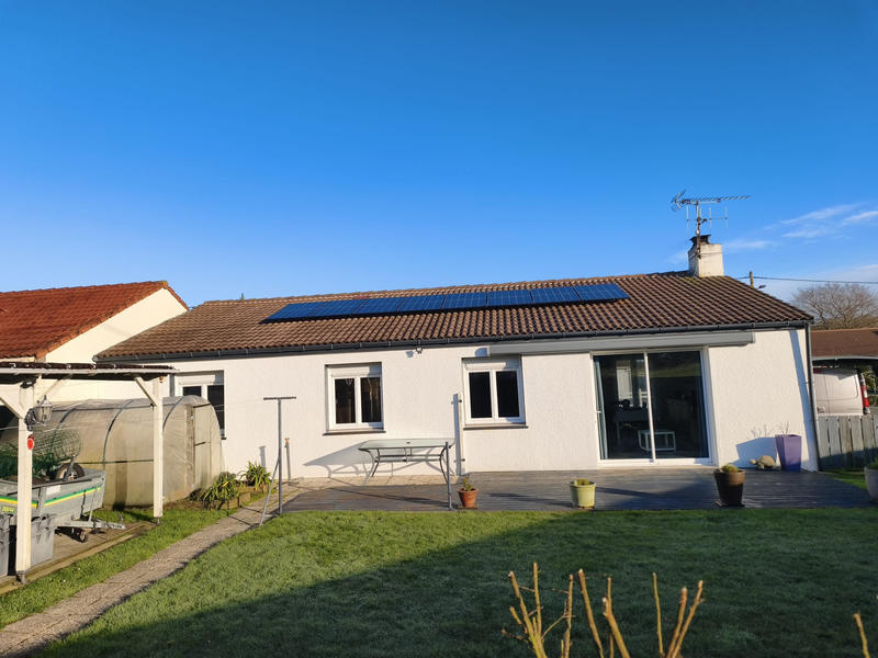 Maison - 93 m² - 4 pièces