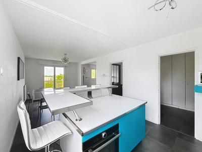 Appartement - 75 m² - 4 pièces