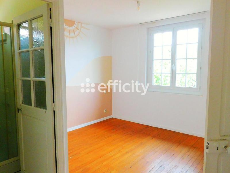 Villa - 188 m² - 8 pièces