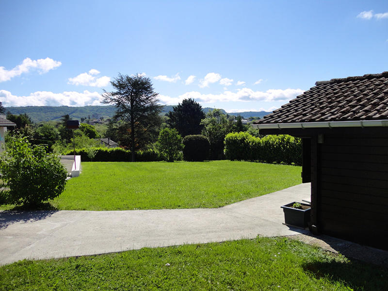 Maison - 215 m² - 7 pièces