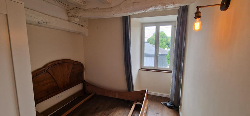 Maison - 60 m² - 4 pièces