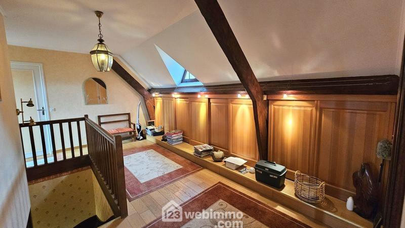 Maison - 155 m² - 6 pièces