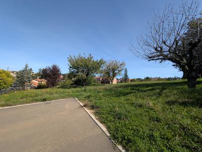 Terrain constructible - 626 m²