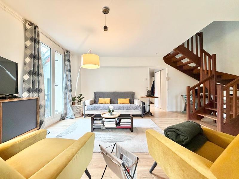 Maison - 98 m² - 5 pièces