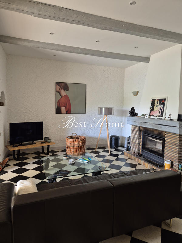Appartement - 102 m² - 3 pièces