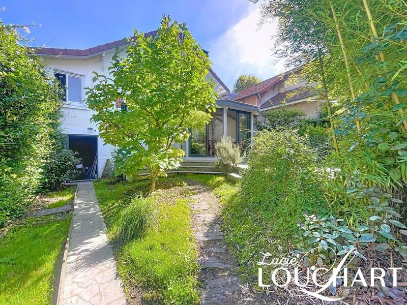 Maison - 155 m² - 6 pièces