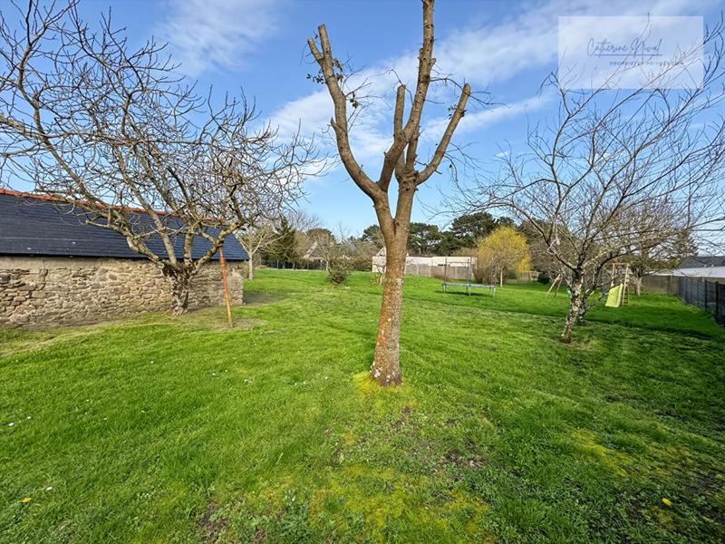 Maison - 260 m² - 11 pièces