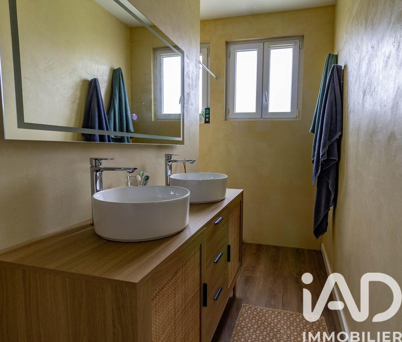 Maison - 89 m² - 5 pièces