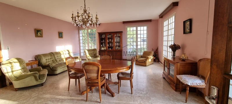 Maison - 168 m² - 6 pièces