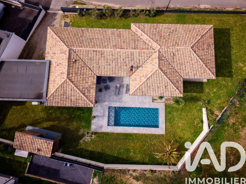 Maison de maîtres - 146 m² - 6 pièces