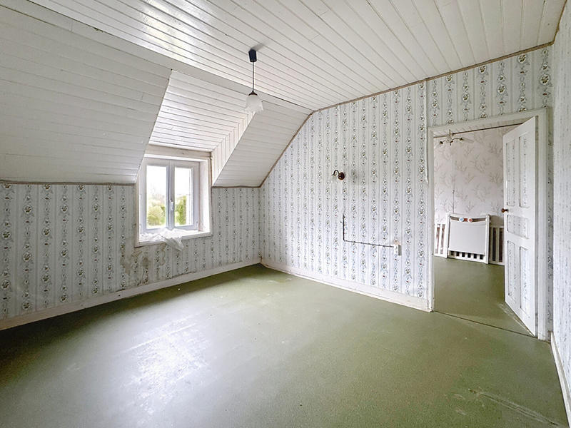 Maison - 85 m² - 5 pièces