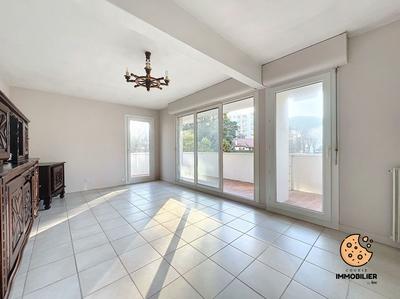 Appartement - 73 m² - 4 pièces