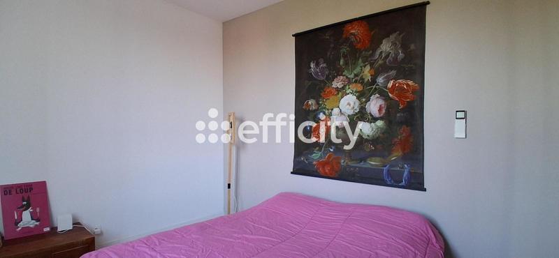 Maison - 343 m² - 11 pièces