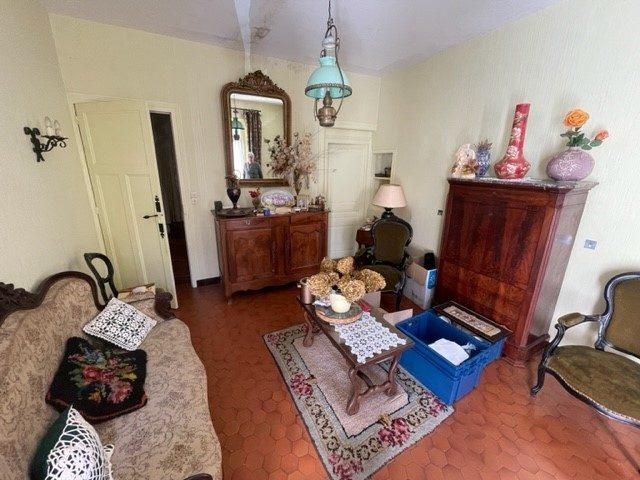 Maison ancienne - 200 m² - 10 pièces