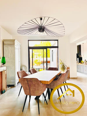 Maison - 172 m² - 6 pièces