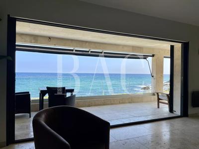 Villa - 200 m² - 7 pièces