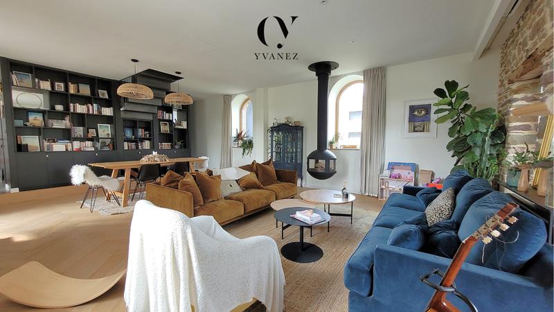 Maison - 152 m² - 6 pièces