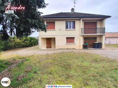 Maison - 143 m² - 6 pièces