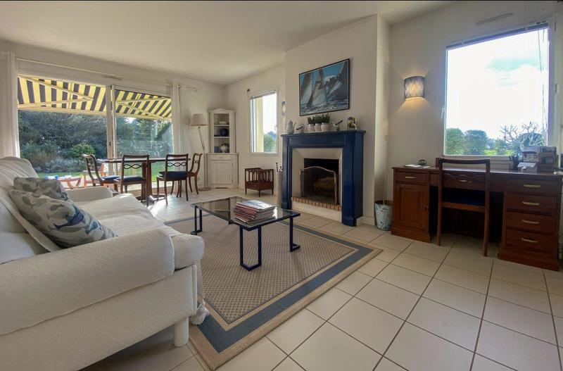 Maison traditionnelle - 207 m² - 9 pièces