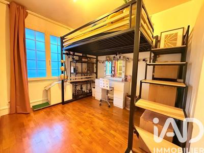 Maison - 88 m² - 5 pièces