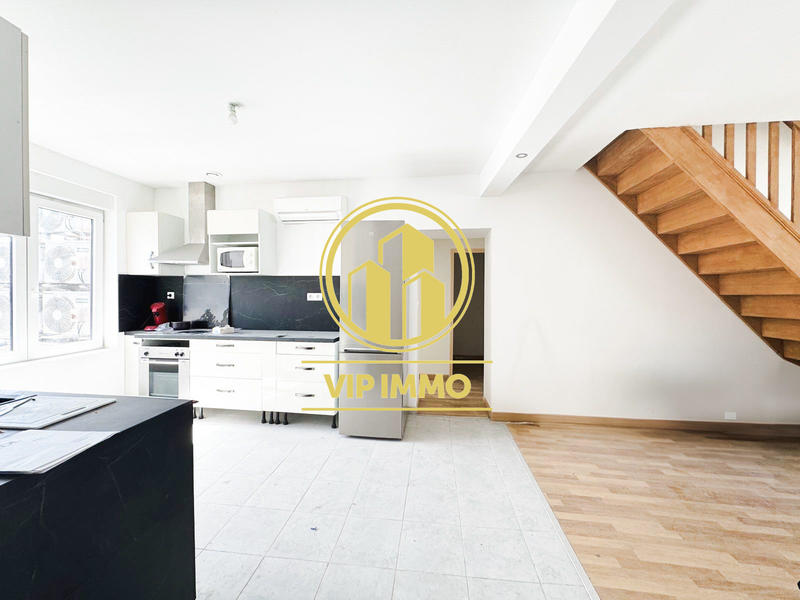 Duplex - 94 m² - 6 pièces