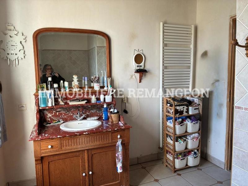 Demeure - 370 m² - 10 pièces