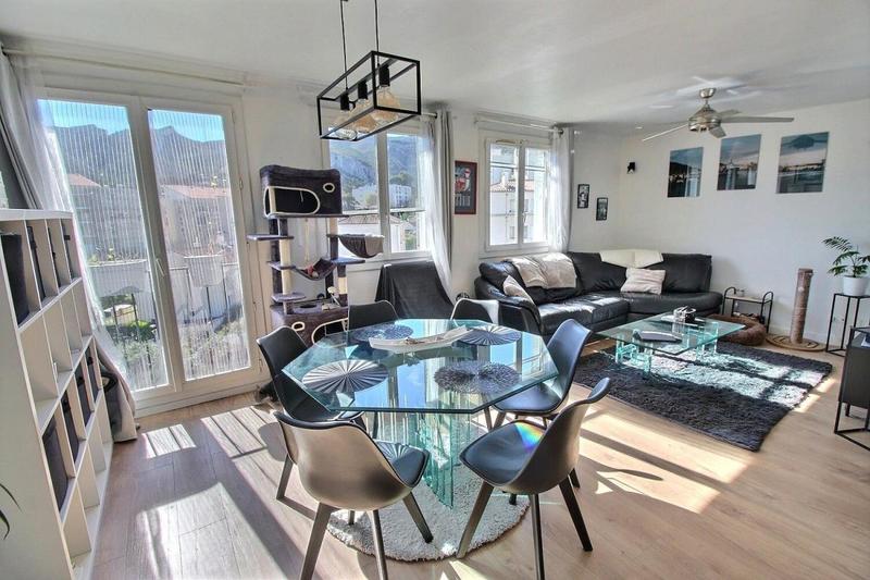 Appartement - 68 m² - 3 pièces