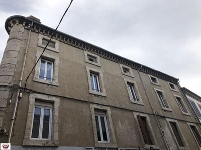 Immeuble - 107 m² - 2 pièces