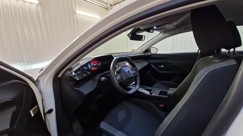 Peugeot 308 BlueHDI 130 Auto8 Active Pack