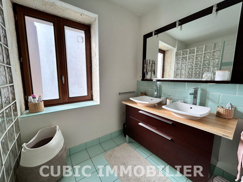 Maison de village - 144 m² - 4 pièces