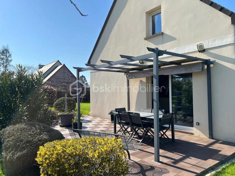 Pavillon - 122 m² - 7 pièces