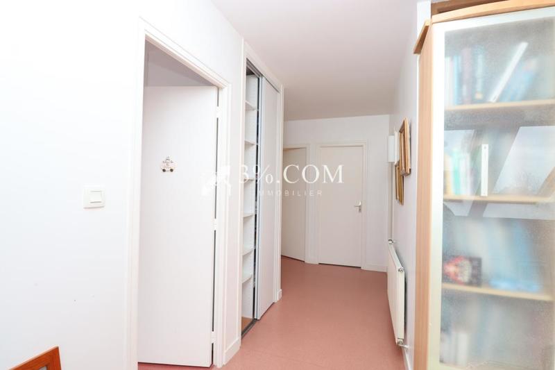 Maison - 176 m² - 9 pièces